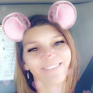 Meet your Posher, Cathyrn